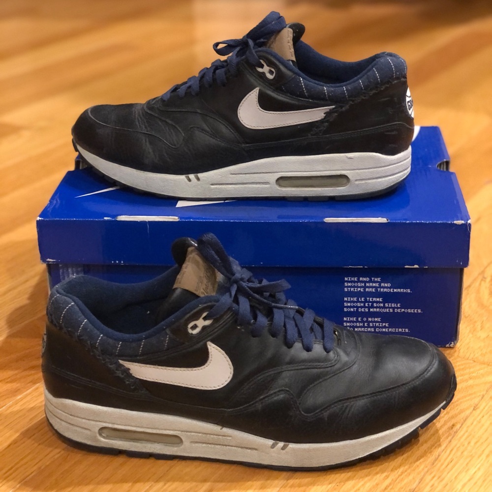 PRICE DROP! 
SUPER RARE untold truth Nike UTT UT air max baseball pack Grays